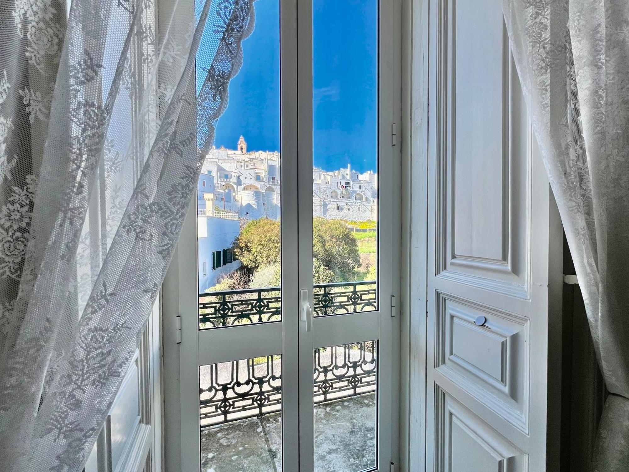 Suite La Terrazza Di Don Peppino Ostuni Eksteriør billede
